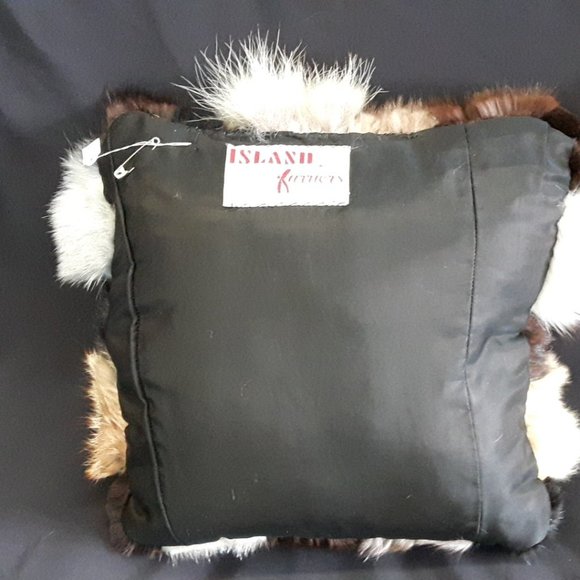 Patchwork Pillow. Repurposed Vintage Genuine Real Fur - Picture 3 of 5